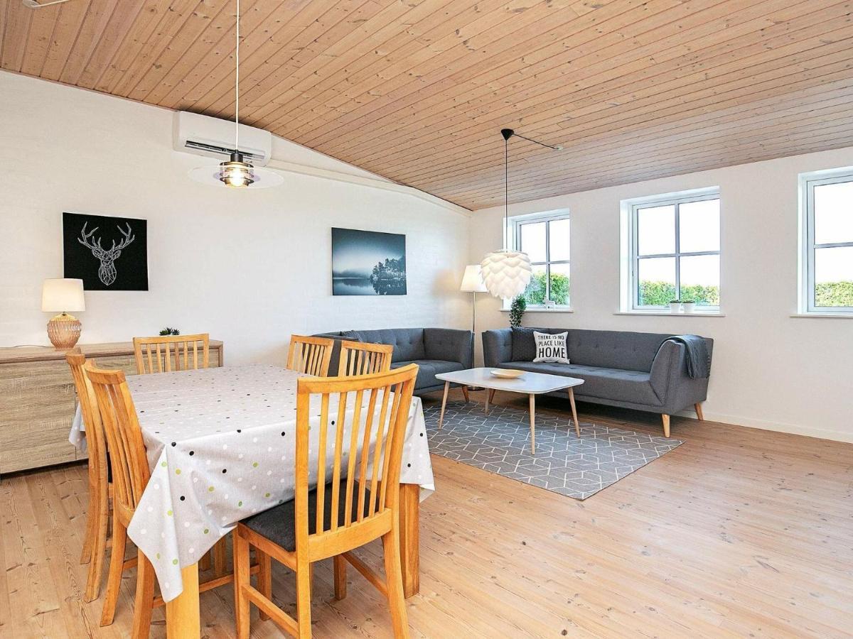 6 Person Holiday Home In フ ァボルグ 部屋 写真
