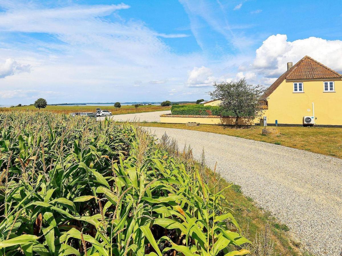 6 Person Holiday Home In フ ァボルグ エクステリア 写真