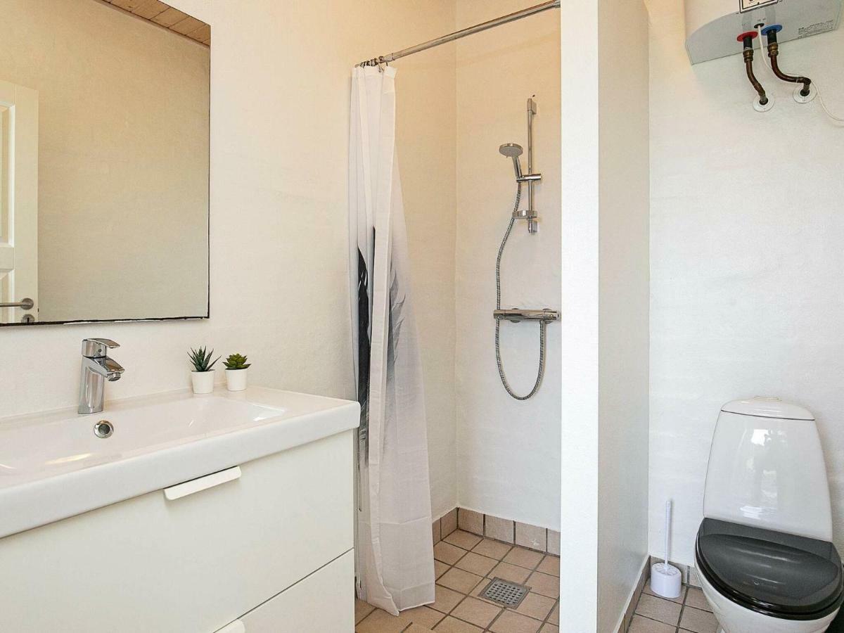 6 Person Holiday Home In フ ァボルグ エクステリア 写真